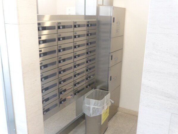 ニューシティアパートメンツ新川IIの物件内観写真